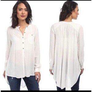 Free people white gauze boyfriend button down shirt  Size Medium